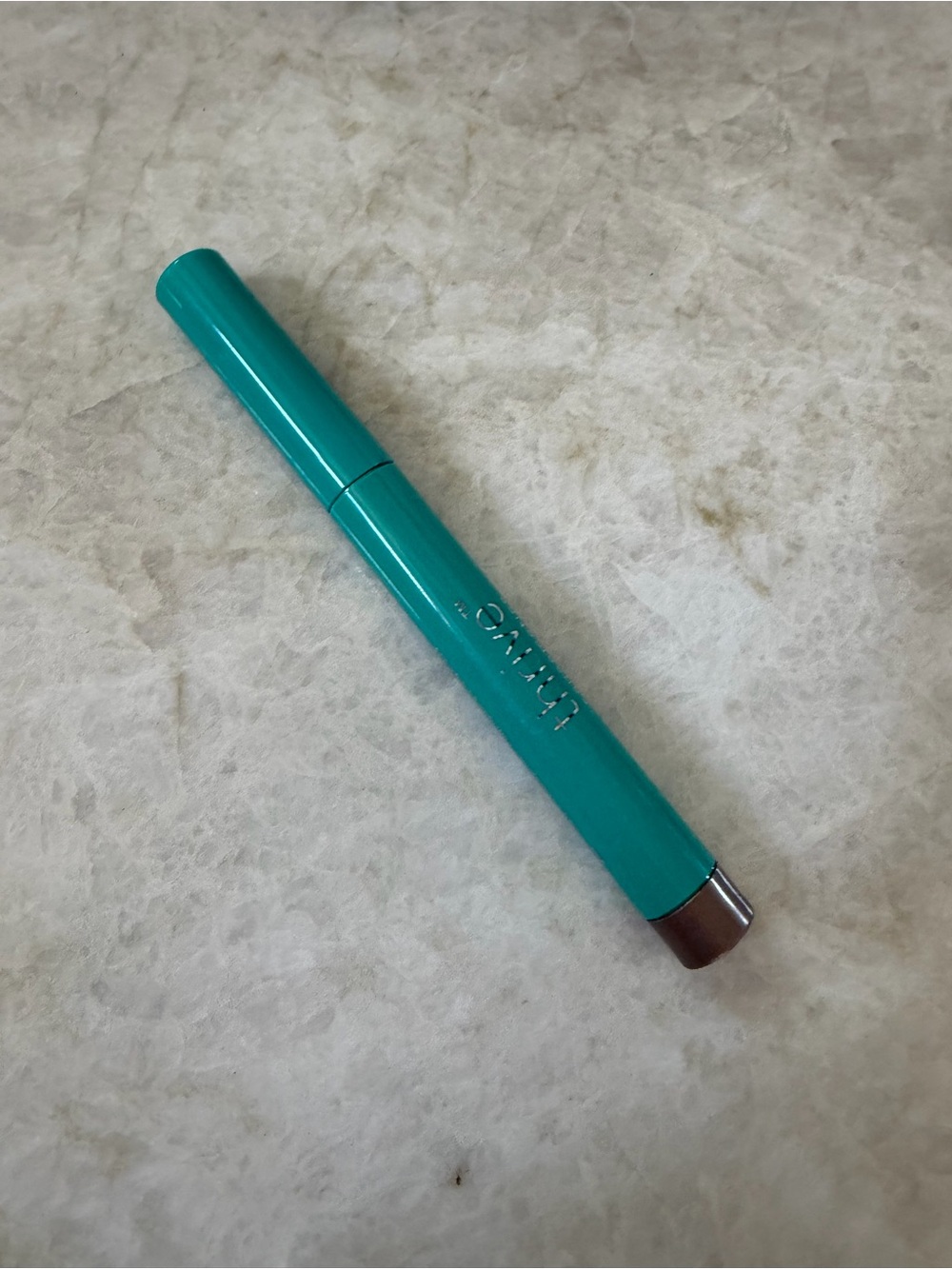 Thrive Brilliant eye brightener In Callie NEW